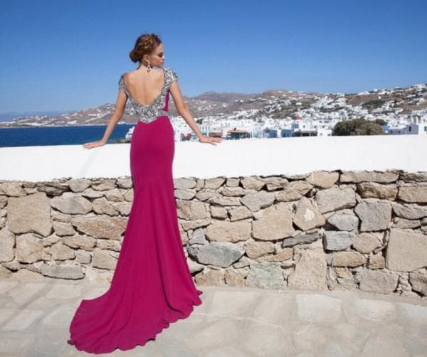 Вечернее платье русалка со шлейфом