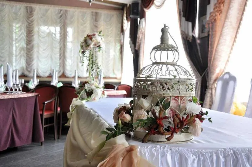 Винтажное оформление свадебного зала