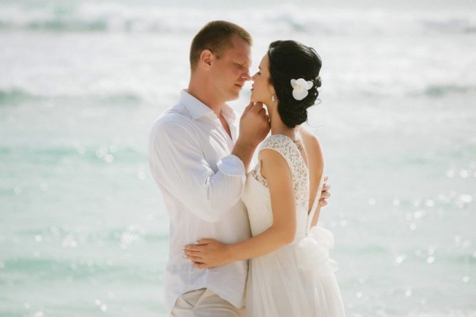 Вода - роскошный фон для летней фотосессии