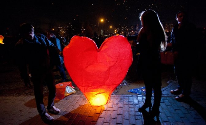 Запуск фонариков