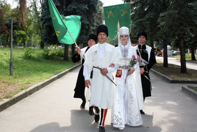 жених и невеста в Адыгее