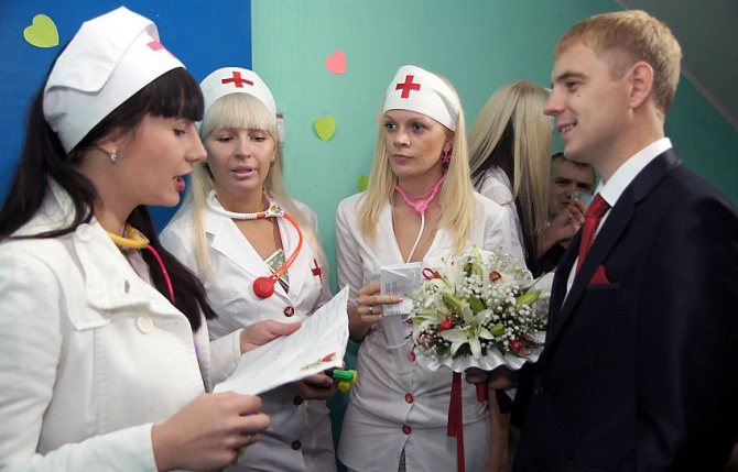 ZiW9Bw9YccY - Выкуп невесты: 28 испытаний для жениха