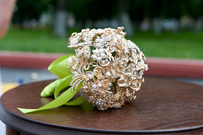 Золотой букет