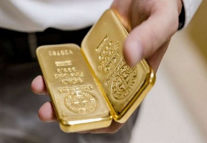 Золотые слитки